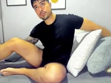 adam_clarke on Chaturbate 