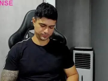 adam_clarke on Chaturbate 