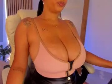 anahi_ryan from Chaturbate