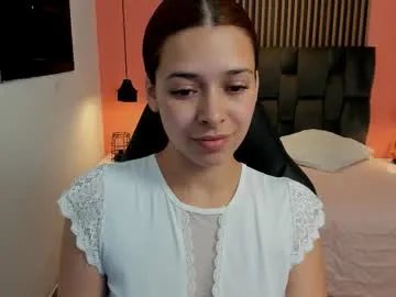 angeline_davies from Chaturbate