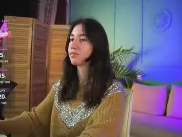 belle_via on Chaturbate 