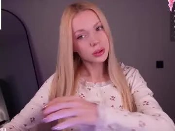 cutebon from Chaturbate