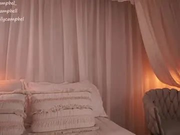 emiilycampbell on Chaturbate 