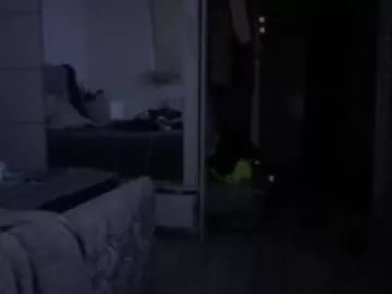 fantasticdeee from Chaturbate