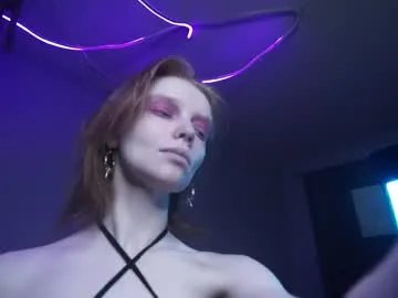 ginger_hugs from Chaturbate