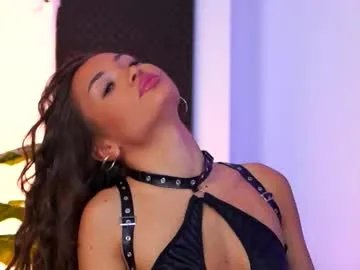 kyssaraplay on Chaturbate 