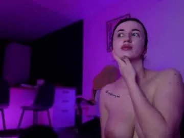 lorennameliyy from Chaturbate