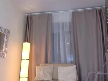 luna_helga from Chaturbate
