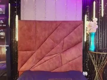 shalyn_lux from Chaturbate