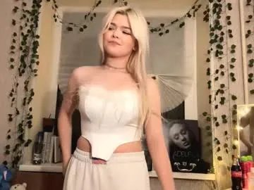 torriperno on Chaturbate 