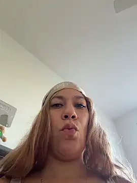 Bigbuttbrooklynn on StripChat 