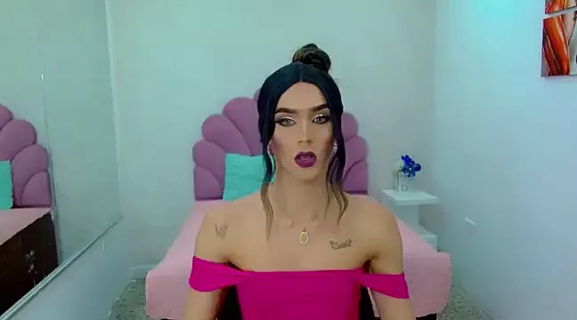 briana_sex32 from StripChat