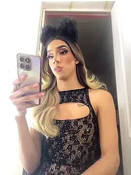 briana_sex32 from StripChat