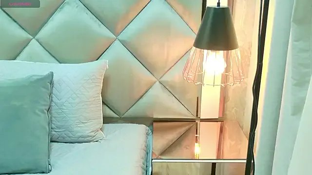 crystal_gilton from StripChat