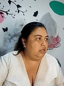 curvy_diva_ from StripChat