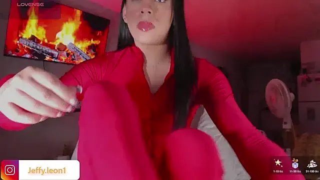 danna_v on StripChat 