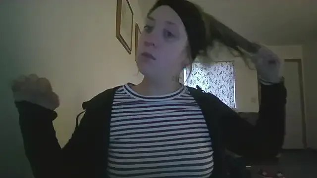 dixielover1229 on StripChat 