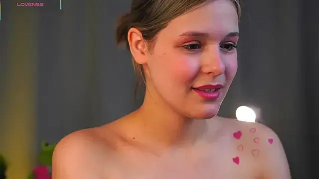 EthalGold from StripChat