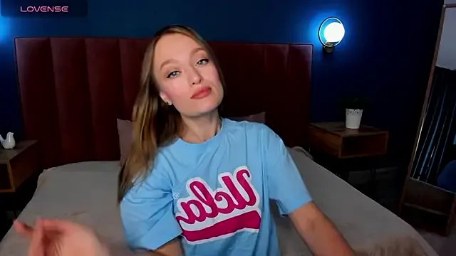 EvelynPoole on StripChat 