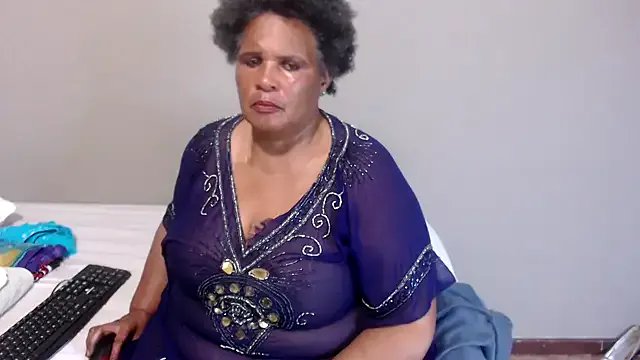 GrandBustyMelon from StripChat