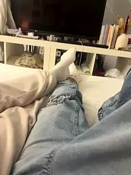 hottest23 on StripChat 