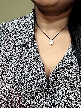Hotty_Kavita on StripChat 