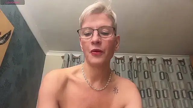JennyHazel1 on StripChat 