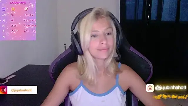 jujubinhahot on StripChat 