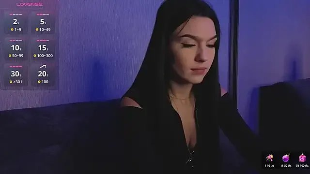 kara_liffe on StripChat 