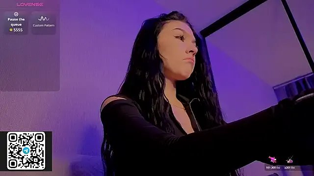 kara_liffe on StripChat 