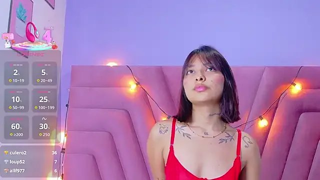 kinkylittlegirll on StripChat 