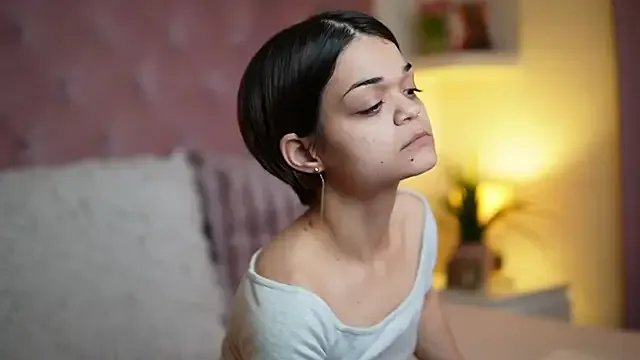 MaiaMini on StripChat 