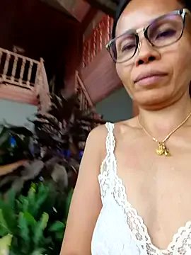 Mama_Eva_1 on StripChat 