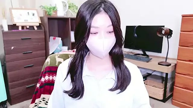 oxo_yuna_oxo on StripChat 