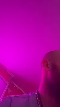 pervy_devil from StripChat