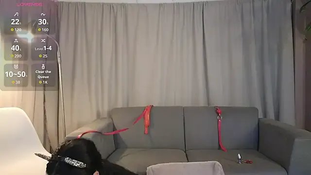 Saly_Moon1 from StripChat