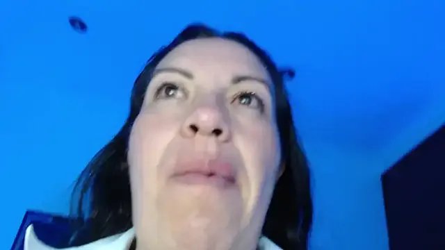 sashabluex on StripChat 