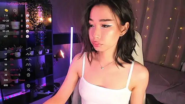 sensualily on StripChat 