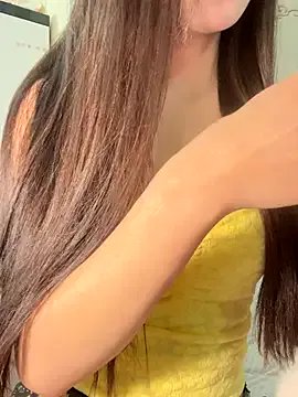 Vannie_vanh on StripChat 