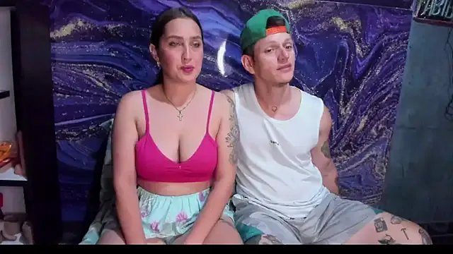 Zara_cum69 on StripChat 